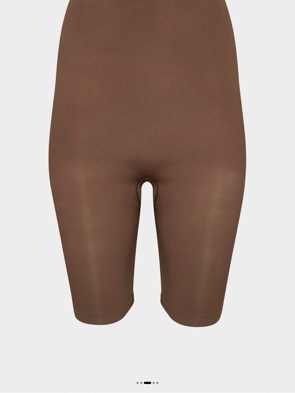 Aritzia High-Rise Biker Shorts in Cocoa & Black. Will bundle for discount